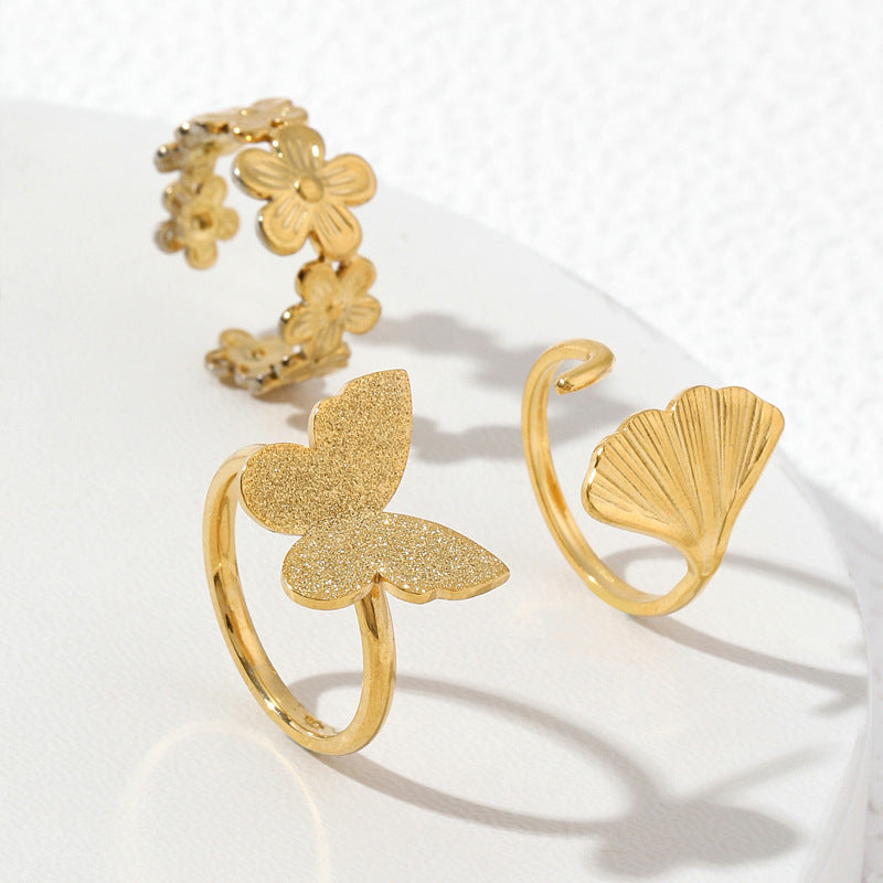 Dreidimensionale Ginkgo-Blumen-Schmetterlingsringe mit Stahlornament für Damen