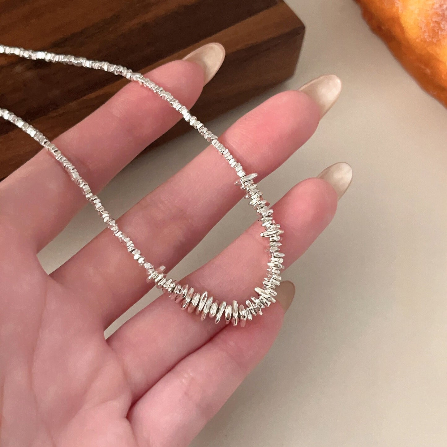 Pièces de colliers jumeaux de luxe Flash Light pour femmes