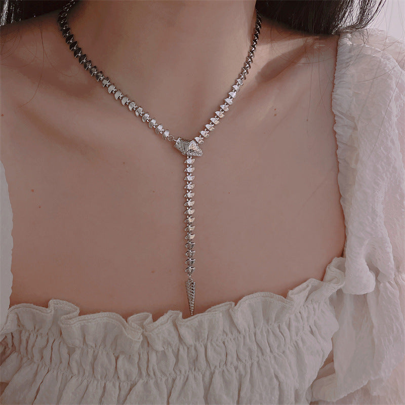 Colliers hauts de luxe légers avec pampilles en forme de serpent doré pour femmes, personnalité à la mode