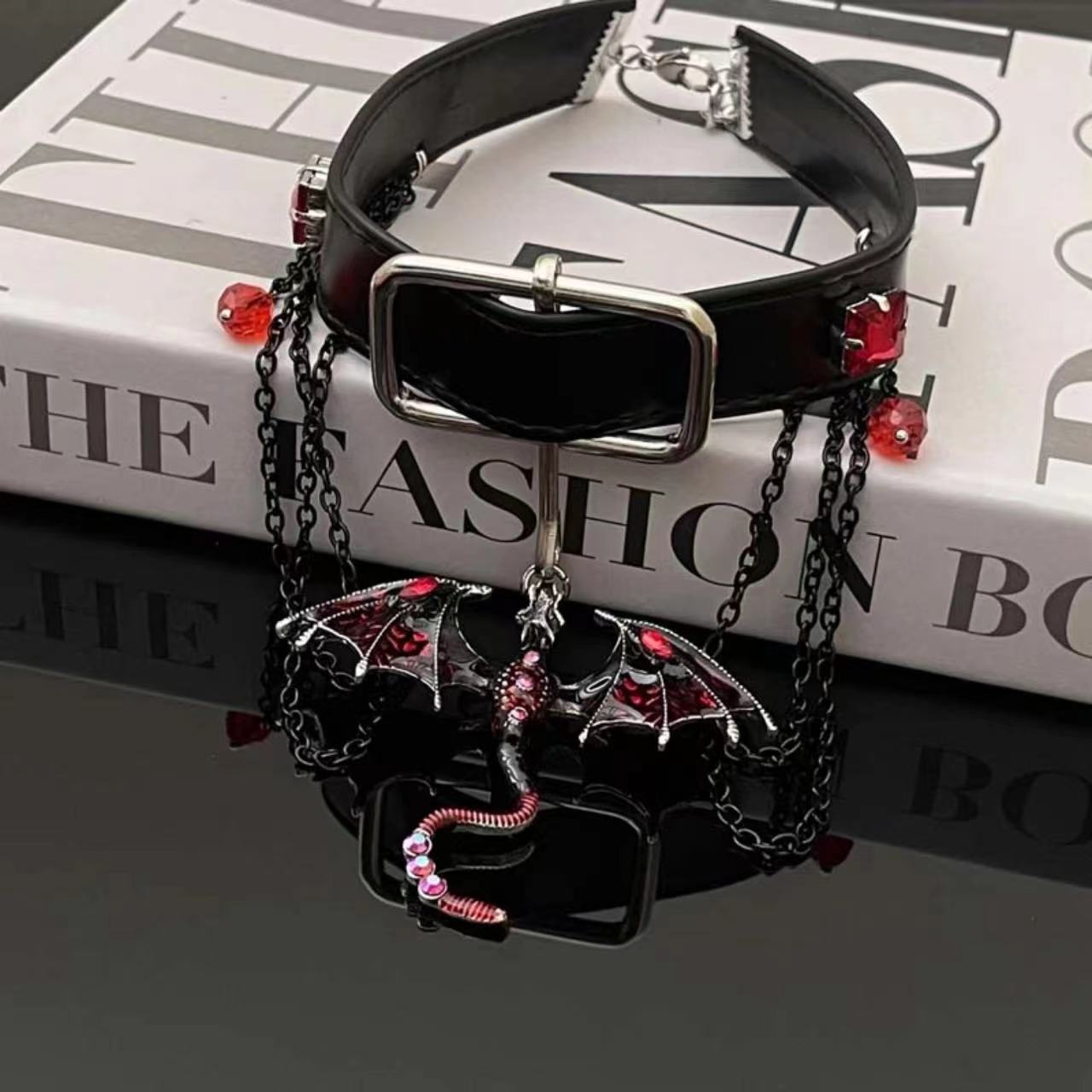 Dragon gland boule pendentif tour de cou femme Niche personnalité colliers
