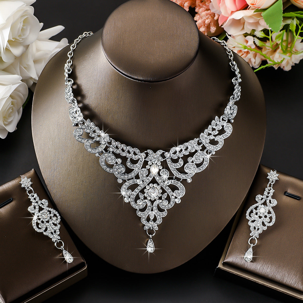 Vintage Court Style Two-piece Bridal Wedding Suit High Jewelry Set