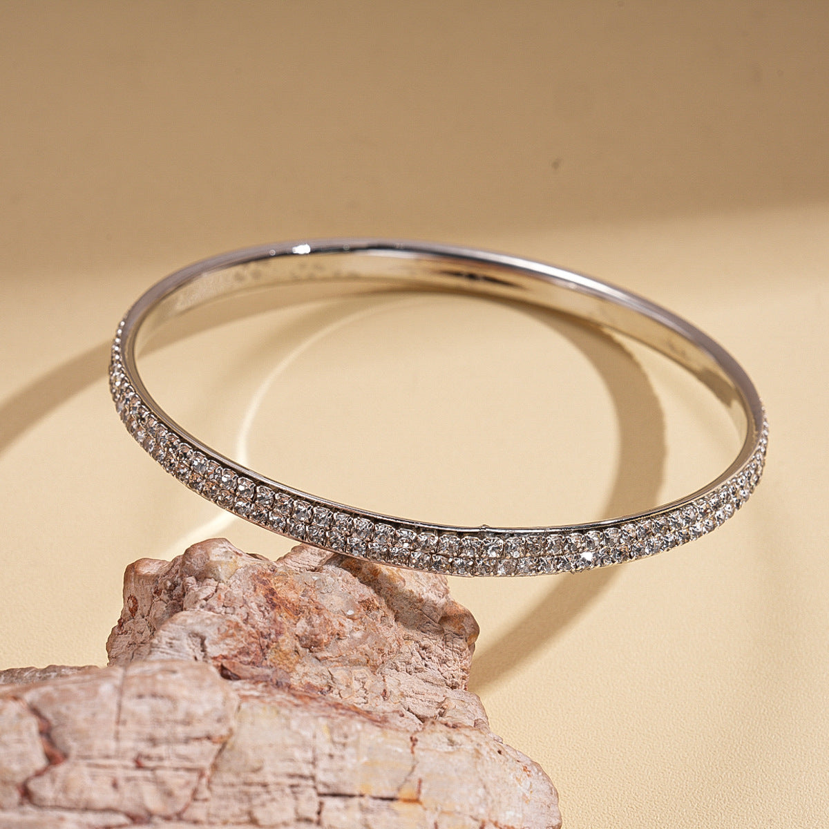 Round Light Luxury High-grade Fashion Minimalist Bracelet