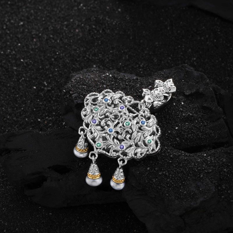 Lace Point Inlaid Pendant Female Affordable Luxury Necklaces