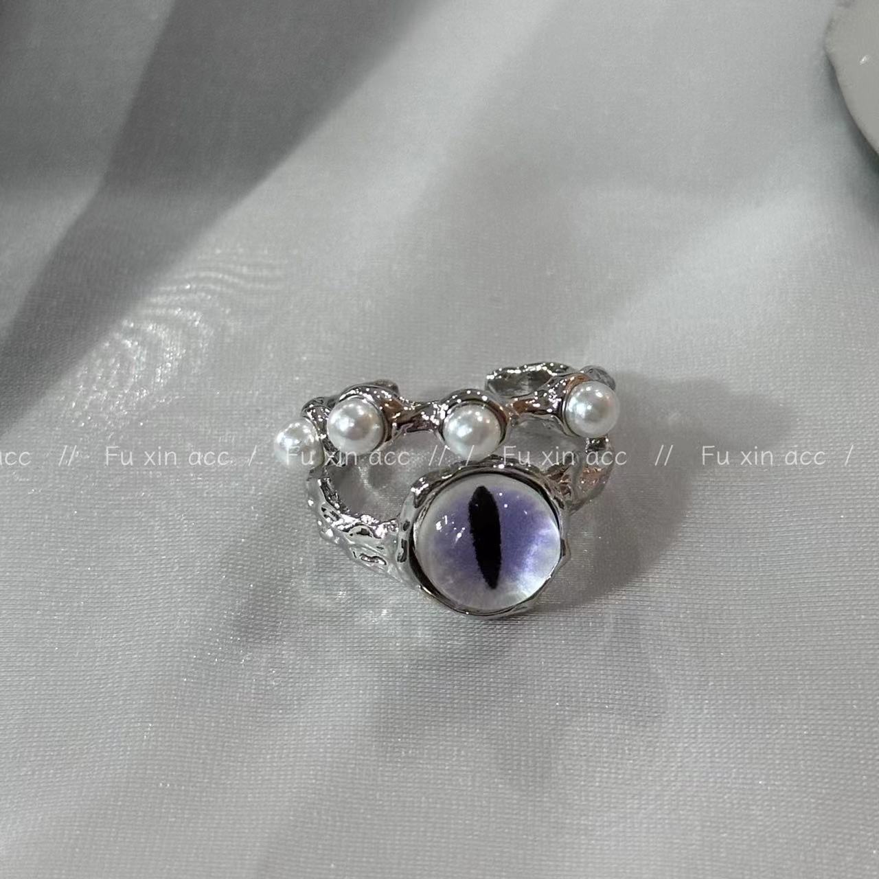 Offenes weibliches Design, niedlicher Zeigefingerring