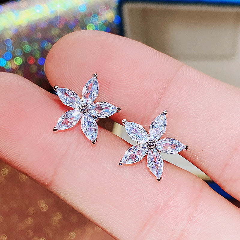 Women's Shi Korean Style Colorful Star Ear Sweet Earrings