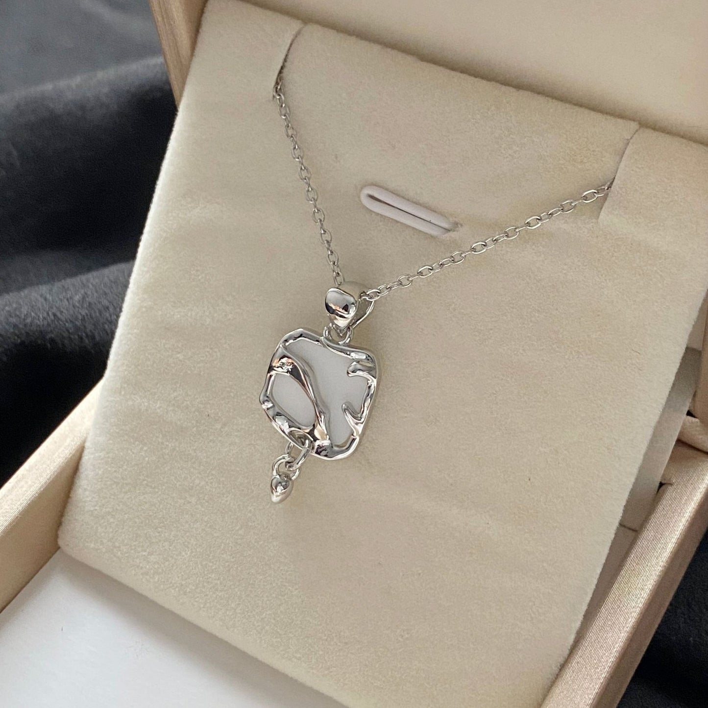 Micro Inlaid Zircon Flower Short Style Versatile Necklaces