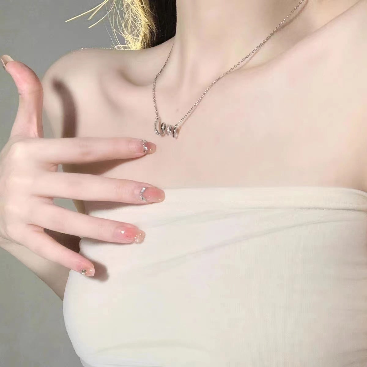 Colliers froids légers de luxe, conception avancée, minorité