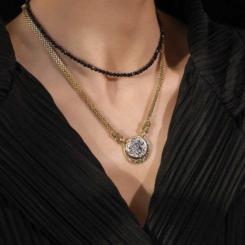 Retro Tibetan Mask Goddess Round Lace Necklaces