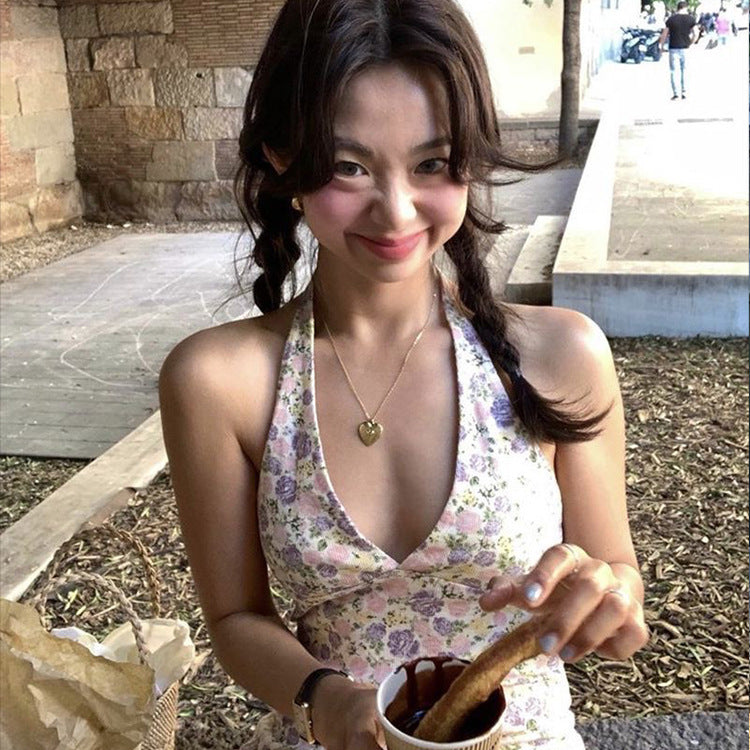 Women's High-grade Metal Heart Retro Personality And Necklaces