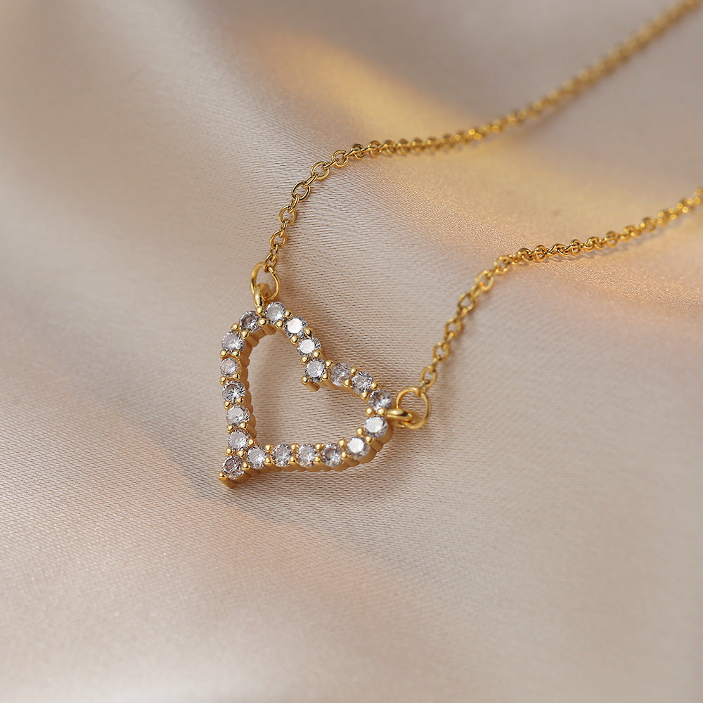 Leichte Luxus-Design-Anhänger-Halsketten von besonderem Interesse