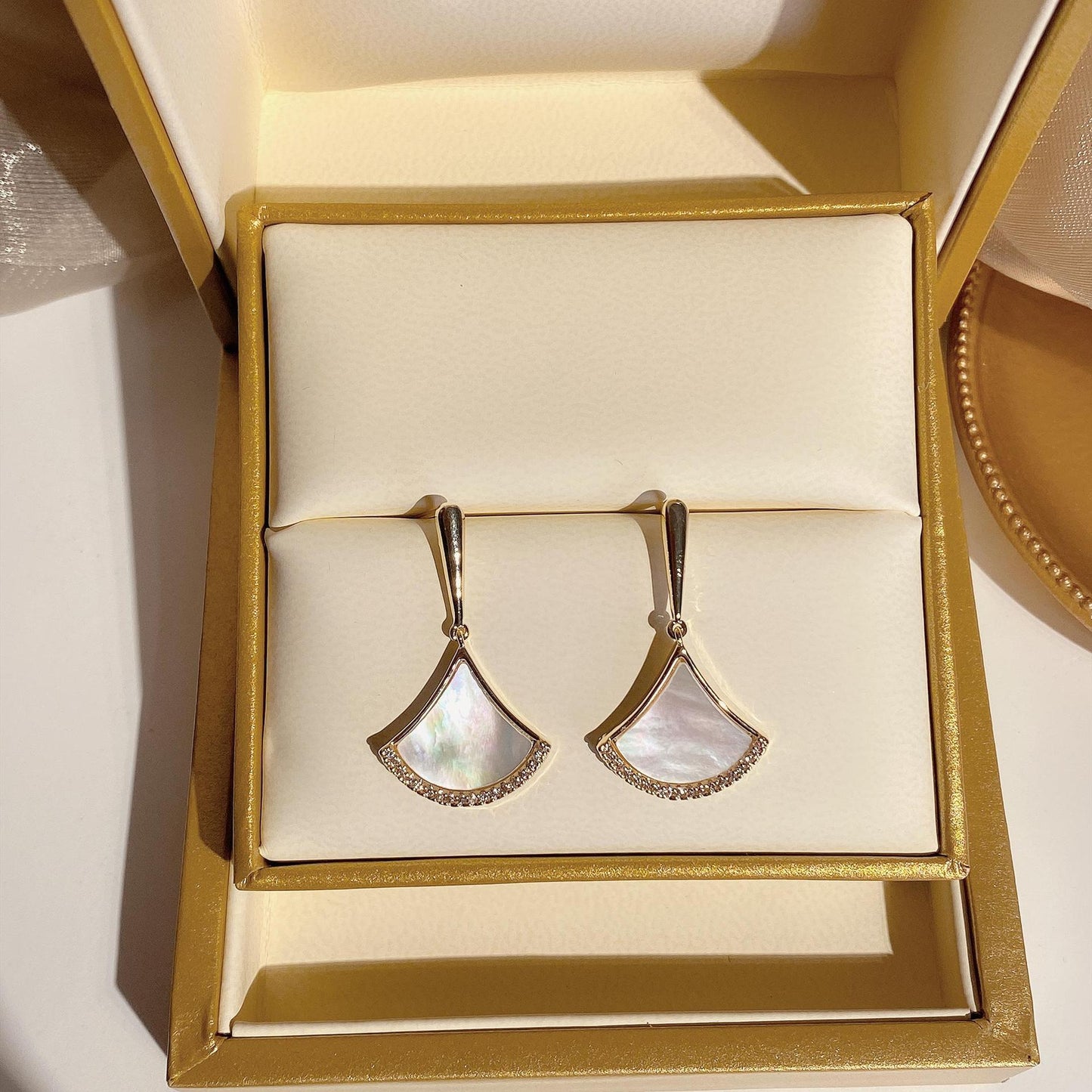 Women's Style Elegant Fan-shaped Zircon Simple Fairy Earrings