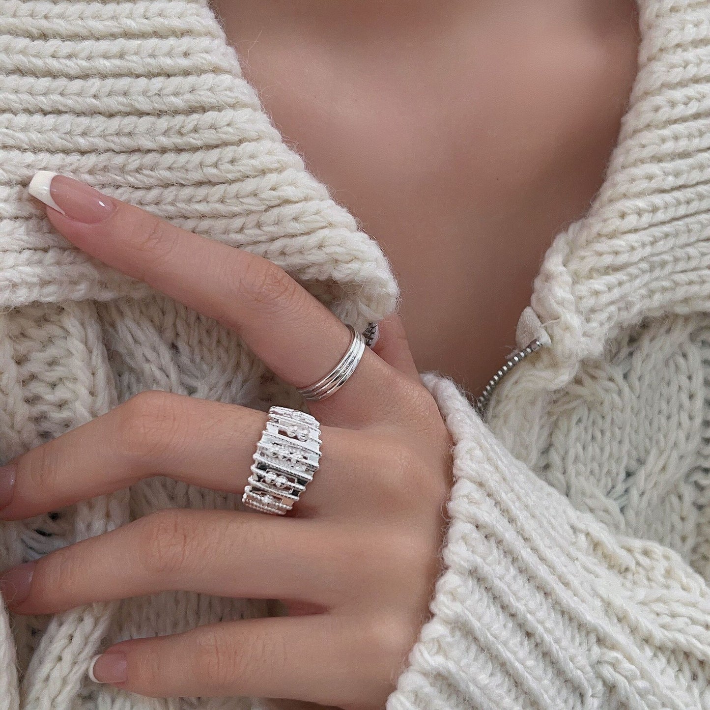 Constant Sterling Sier Winding Open Female Rings