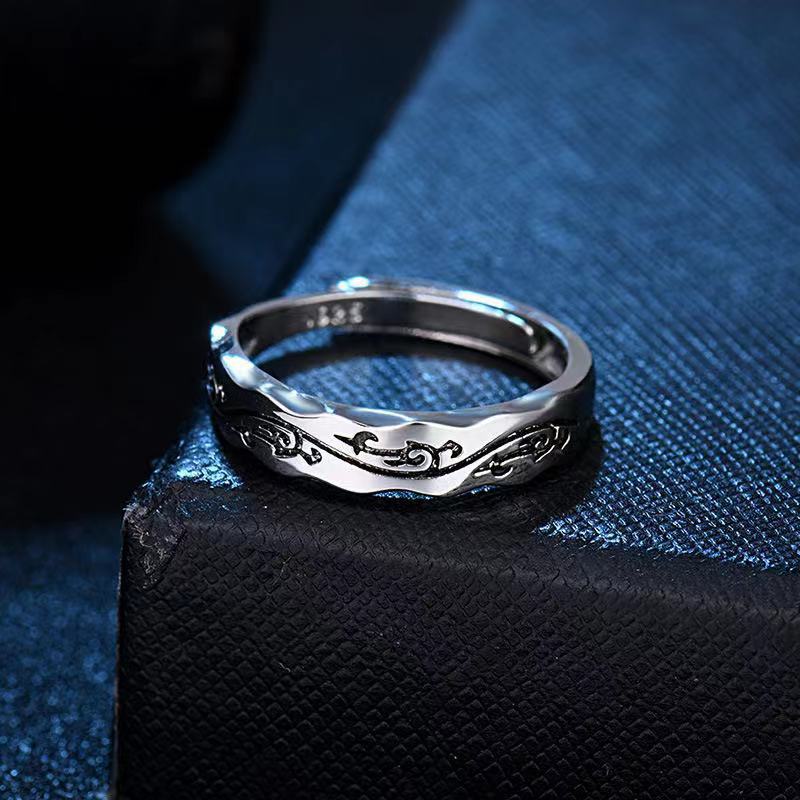 Men's Single Domineering Little Finger Chinese Style Rings