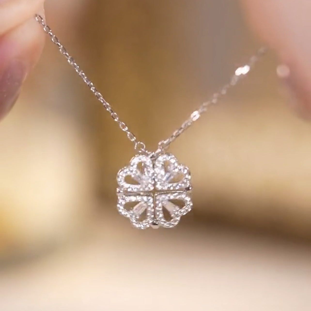 Colliers de trèfle fritillaire naturel de luxe léger et exquis en Zircon
