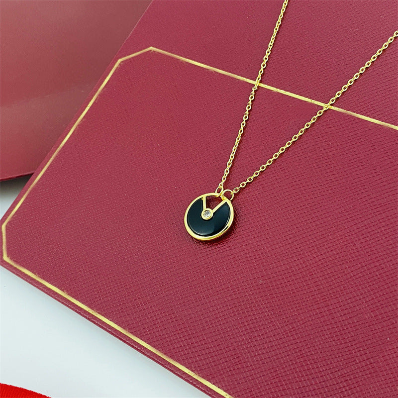 Rose Gold Plated White Shell Carnelian Clavicle Necklaces