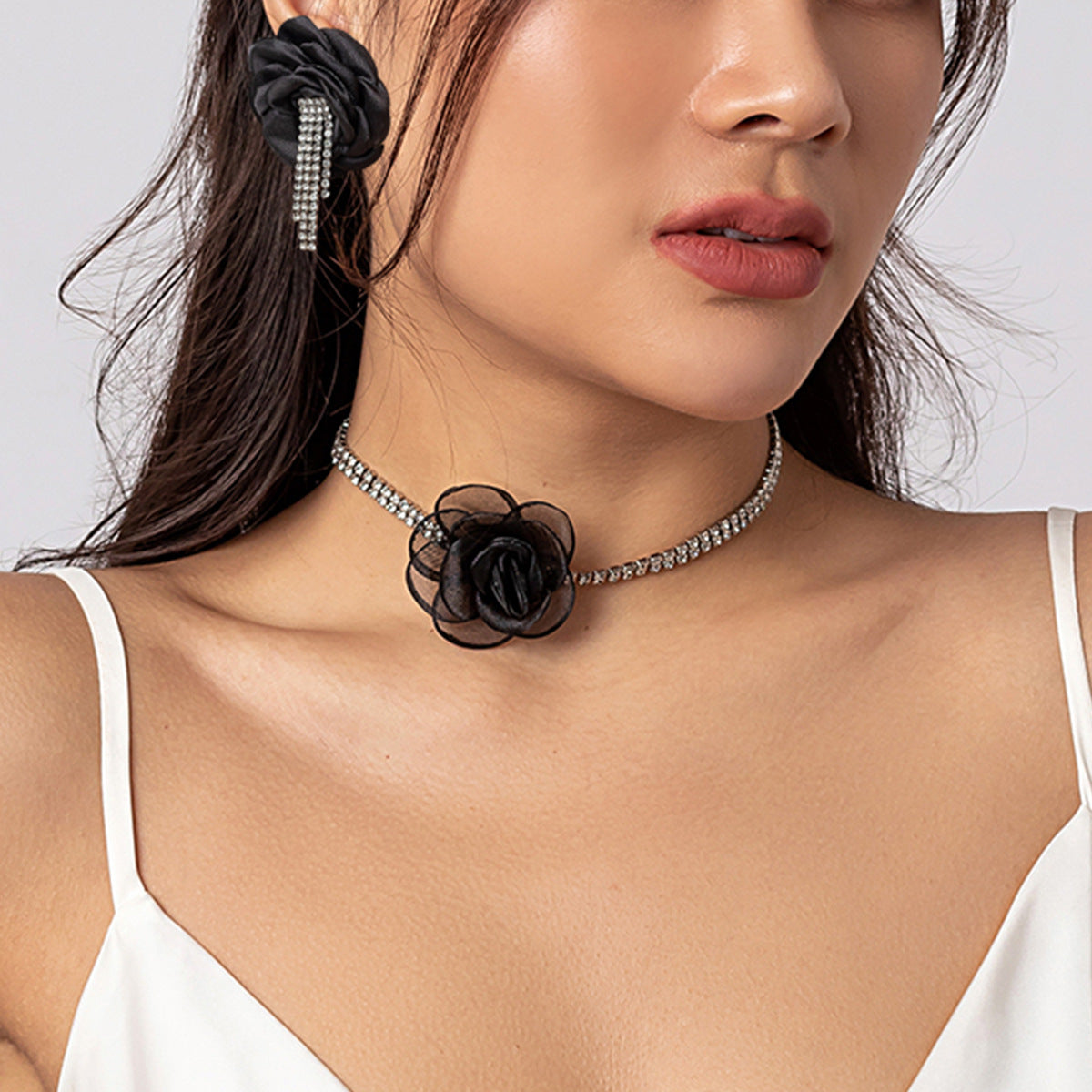 Women's Yarn Flowers Collar Clavicle Chain Vintage Necklaces