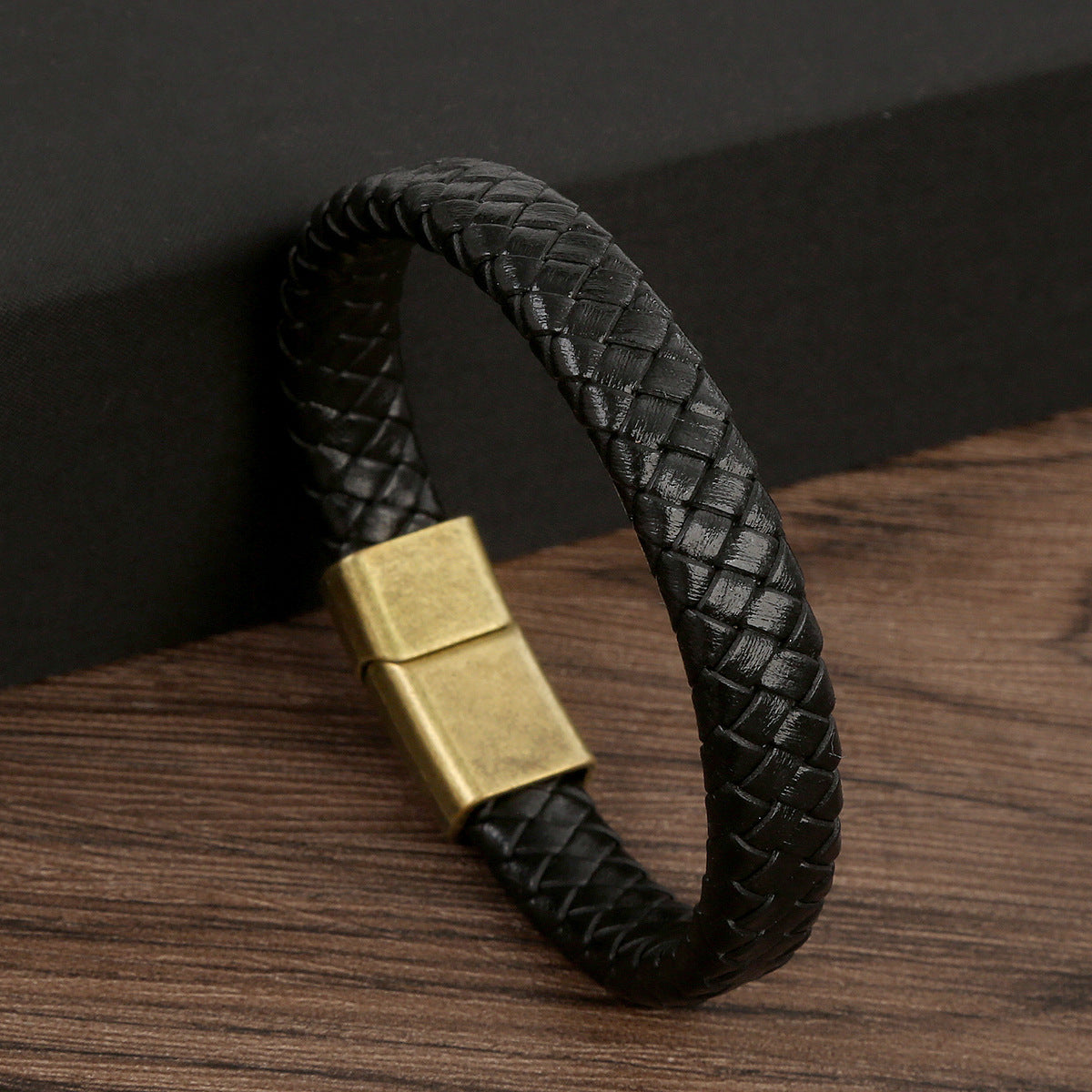 Men's Fashion Jewelry Genuine Leather Handmade Magnetic Bracelets