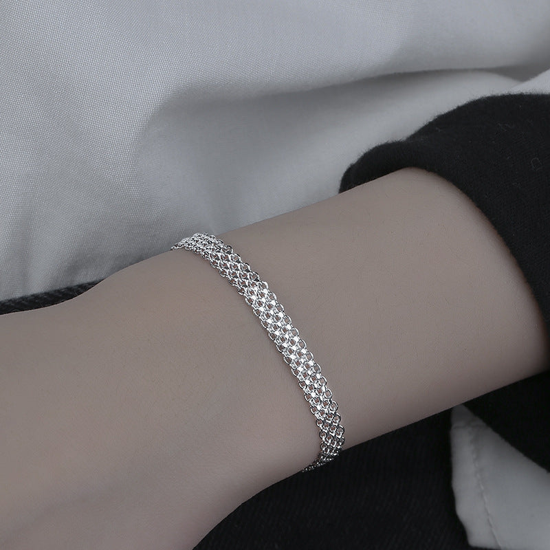 Damen-Hop für die modischen, coolen, hübschen Armbänder