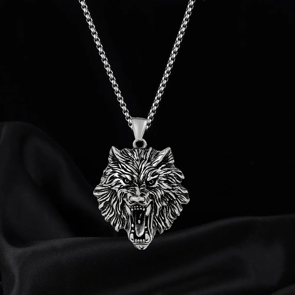Promotion Wolf Head Skull Pearl Chain Titanium Steel Necklace