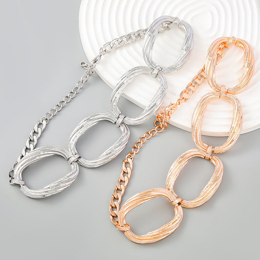 Women's Striped Groove Oval Alloy Retro Hip Necklaces
