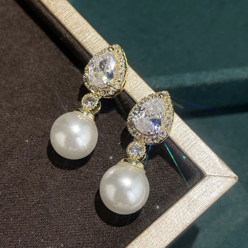 Boucles d'oreilles en forme de goutte pour femmes, boucles d'oreilles en perles artificielles sauvages de tempérament