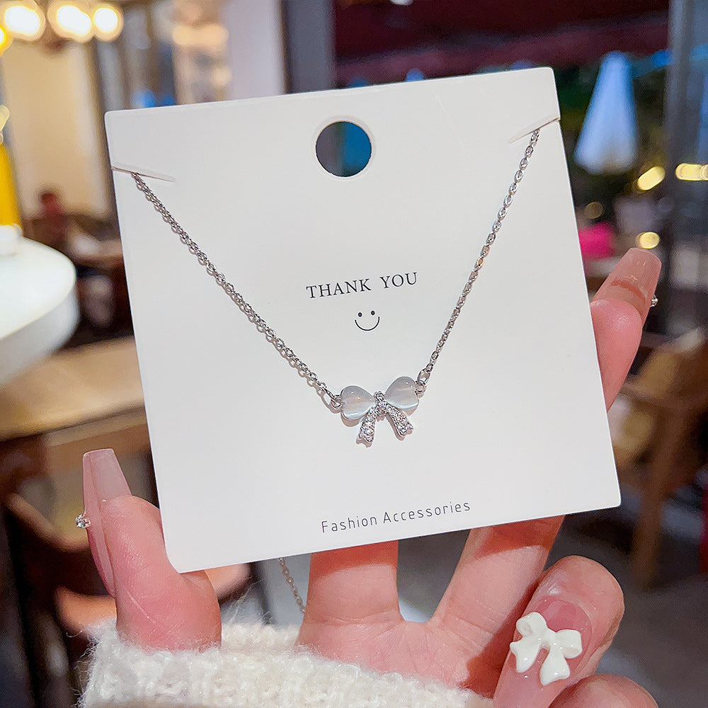 Accessoires gracieux et à la mode pour femmes, colliers frais de haute qualité