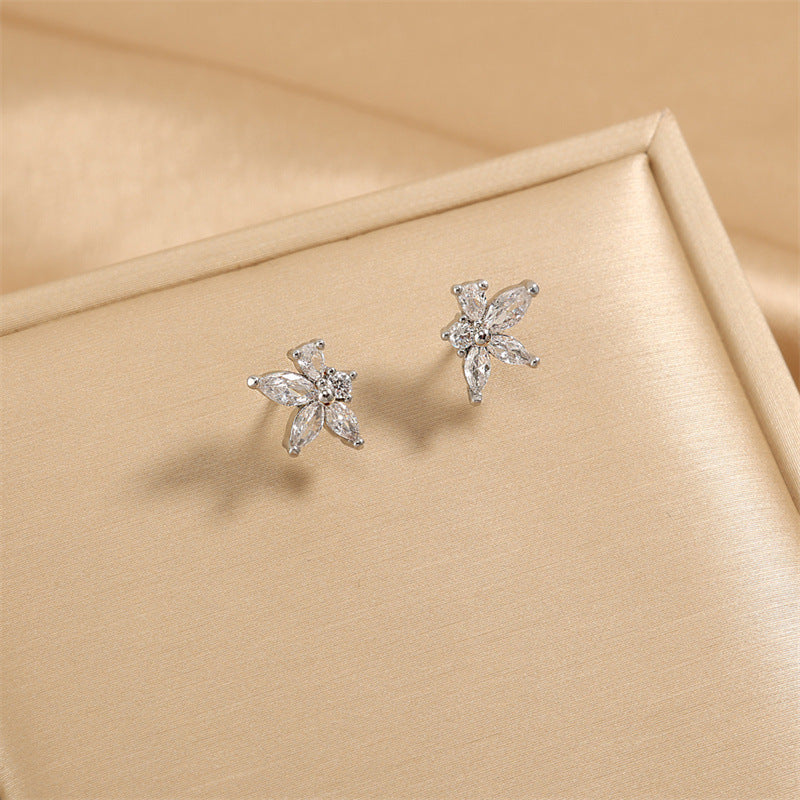 Women's Simple Design Fashion Sweet Niche Refined Earrings