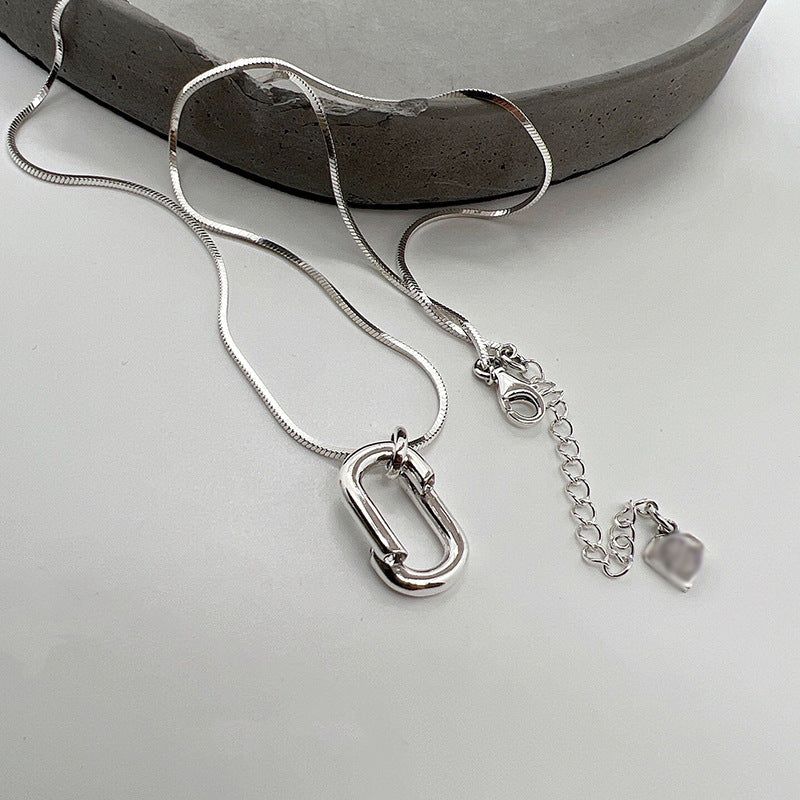 Pendentif ovale en forme d'os de serpent pour femmes, colliers simples