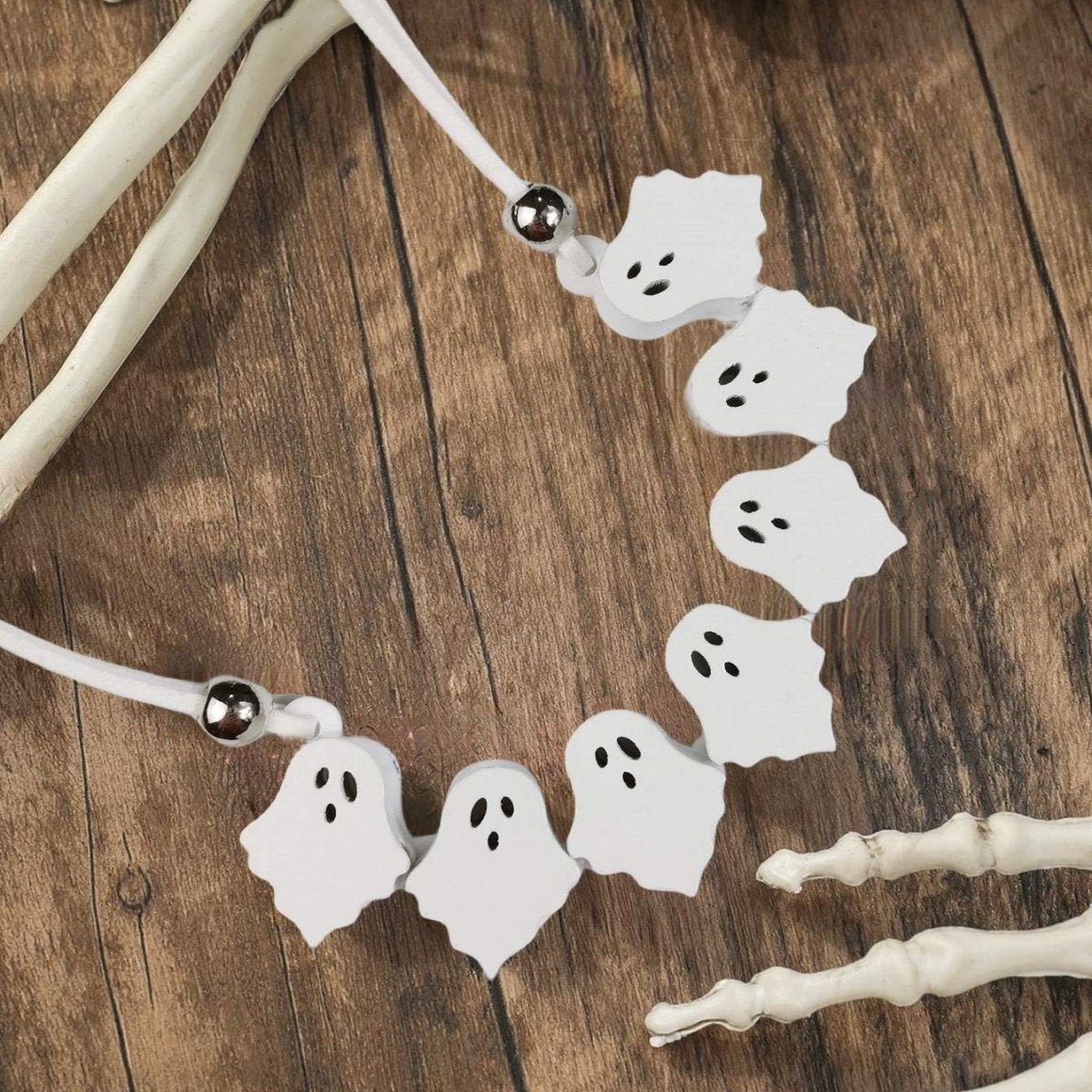 Colliers fantômes de crâne exagérés et personnalisés pour femmes, hommes et Halloween
