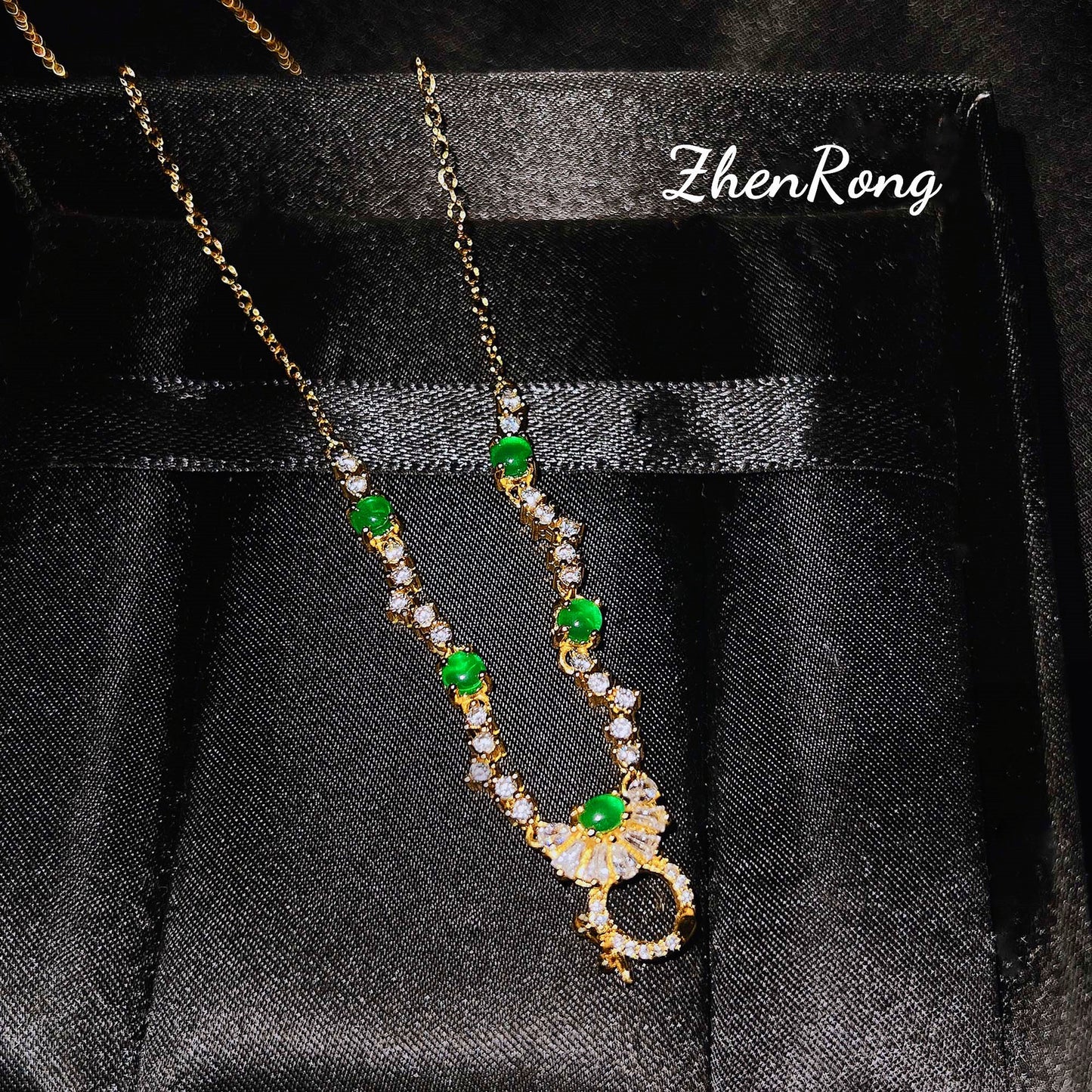 Vêtements pour femmes, boucles de bretelles, bijoux universels, colliers en Jade