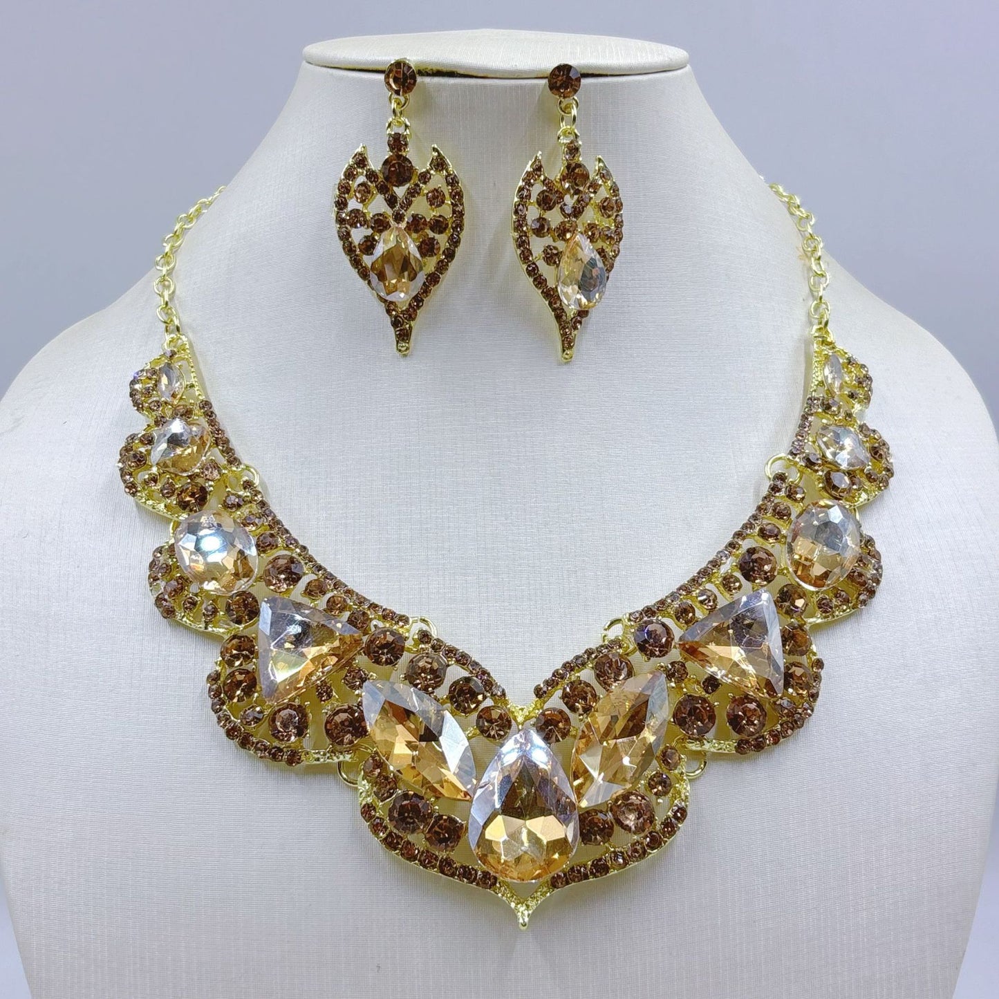 Bride High Profile Retro Suite Temperament Jewelry Set