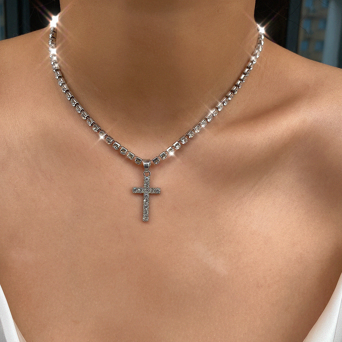 Women's Unique Creative Simple Style Full Diamond Necklaces