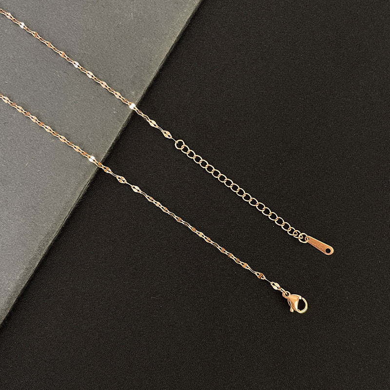 Women's Steel Female Accessories Single Lip Chain Universal Gold Necklaces