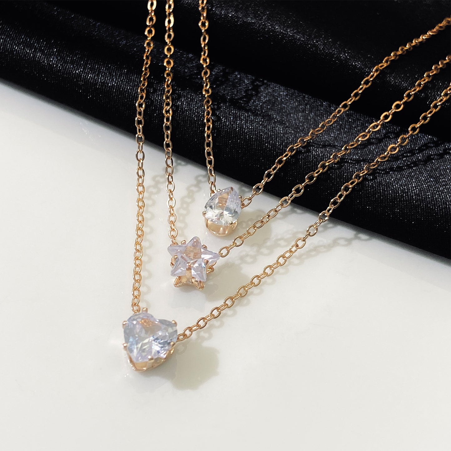 Colliers pendentif coeur élégant femme cristal Zircon