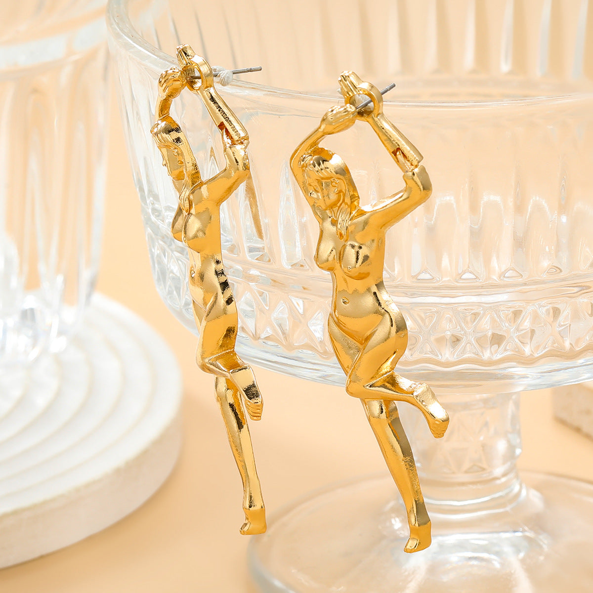 Alloy Female Fashion Art Style Mannequin Earrings