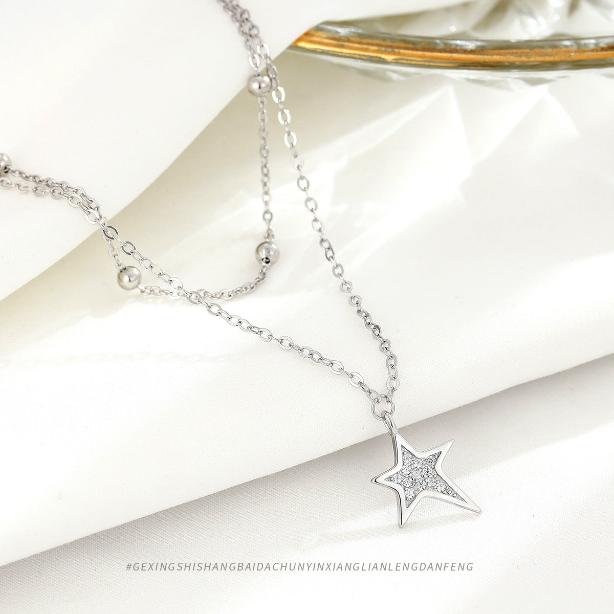 Women's Diamond Beads Temperamental Minority High-grade Ornament Style Necklaces