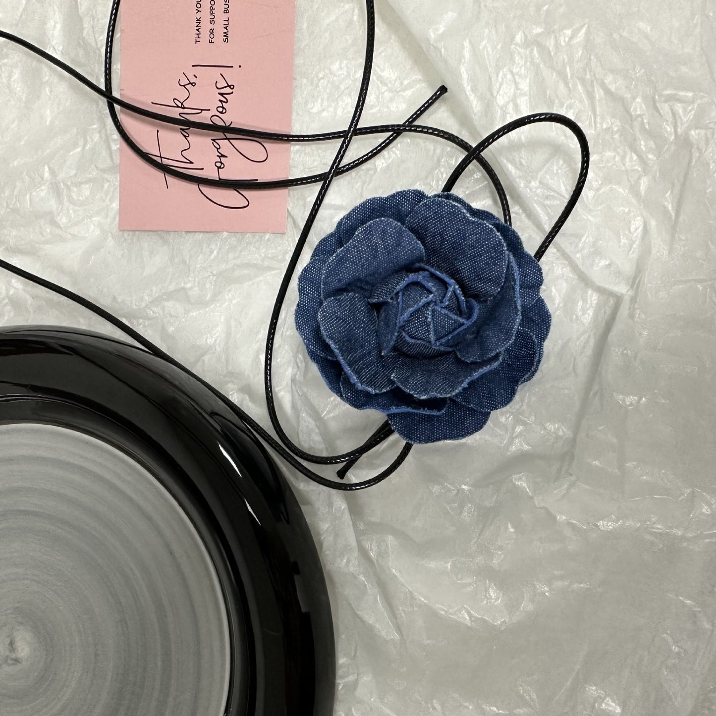 Damen-Denim-Kamelien-hochwertige Vintage-Blumen-Französisch-Halsketten
