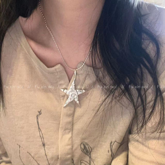 Women's Sweet Cool Hot Niche Light Luxury Pendant Necklaces