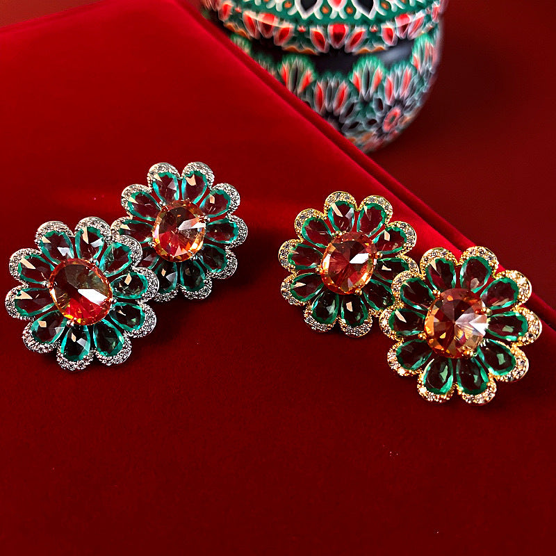 Women's Zircon Flower For Entry Lux Elegant High-grade Temperamental Earrings