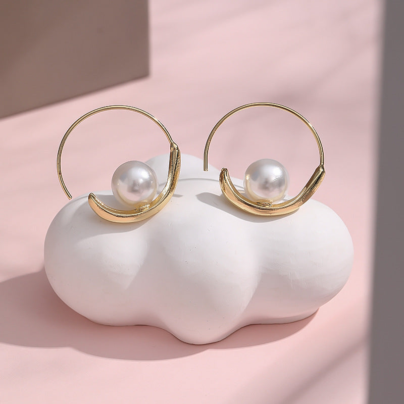 Retro Advanced Sense Pearl Female Light Luxus Ohrringe