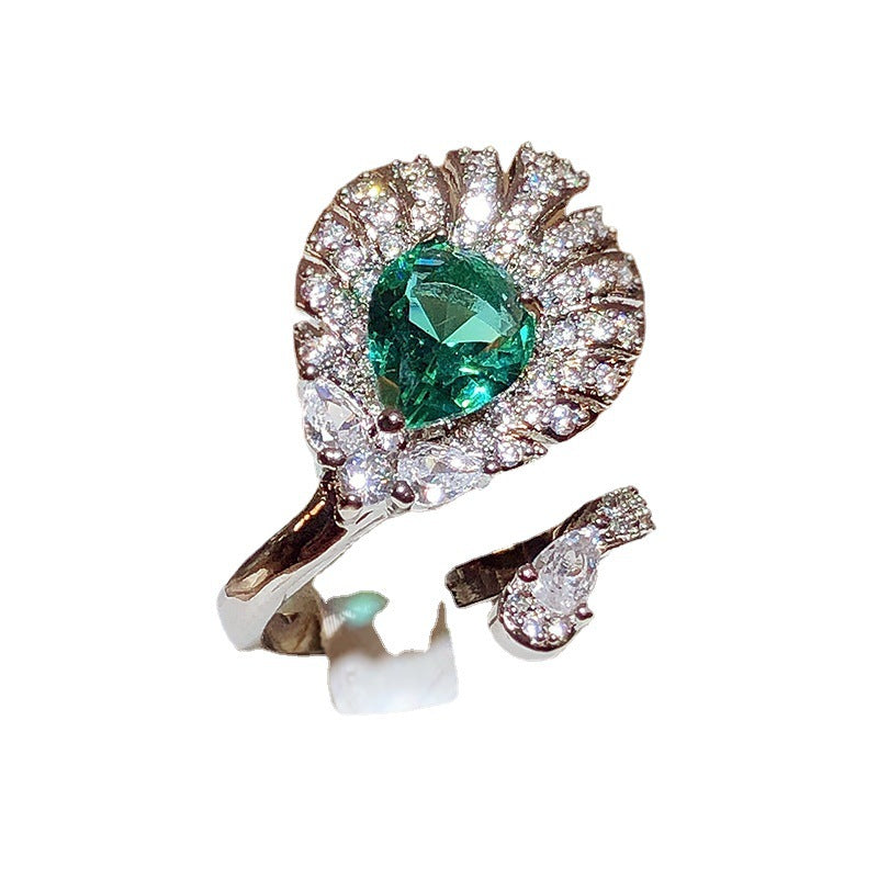 Gems Light Luxury High-grade Green Grandmother Peacock Tail Rings