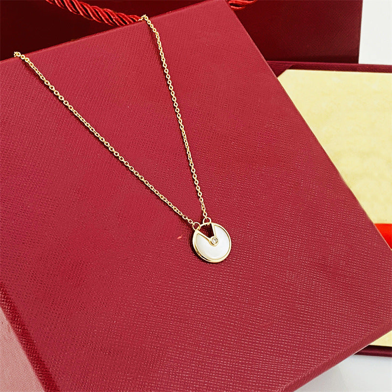 Rose Gold Plated White Shell Carnelian Clavicle Necklaces