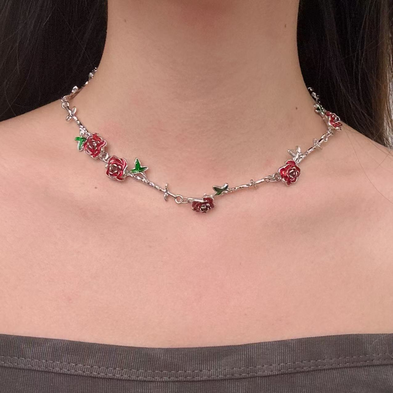 Women's Champagne Beaded Design Sense Classic Style Clavicle Necklace