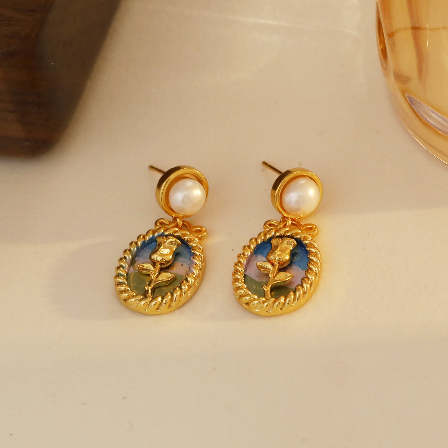 French Style Chinese Tulip Pearl Stylish Earrings