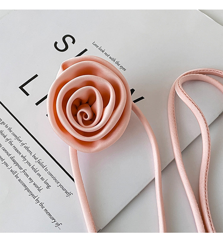 Colliers de chaîne de clavicule de fleur tridimensionnelle de Rose de cou