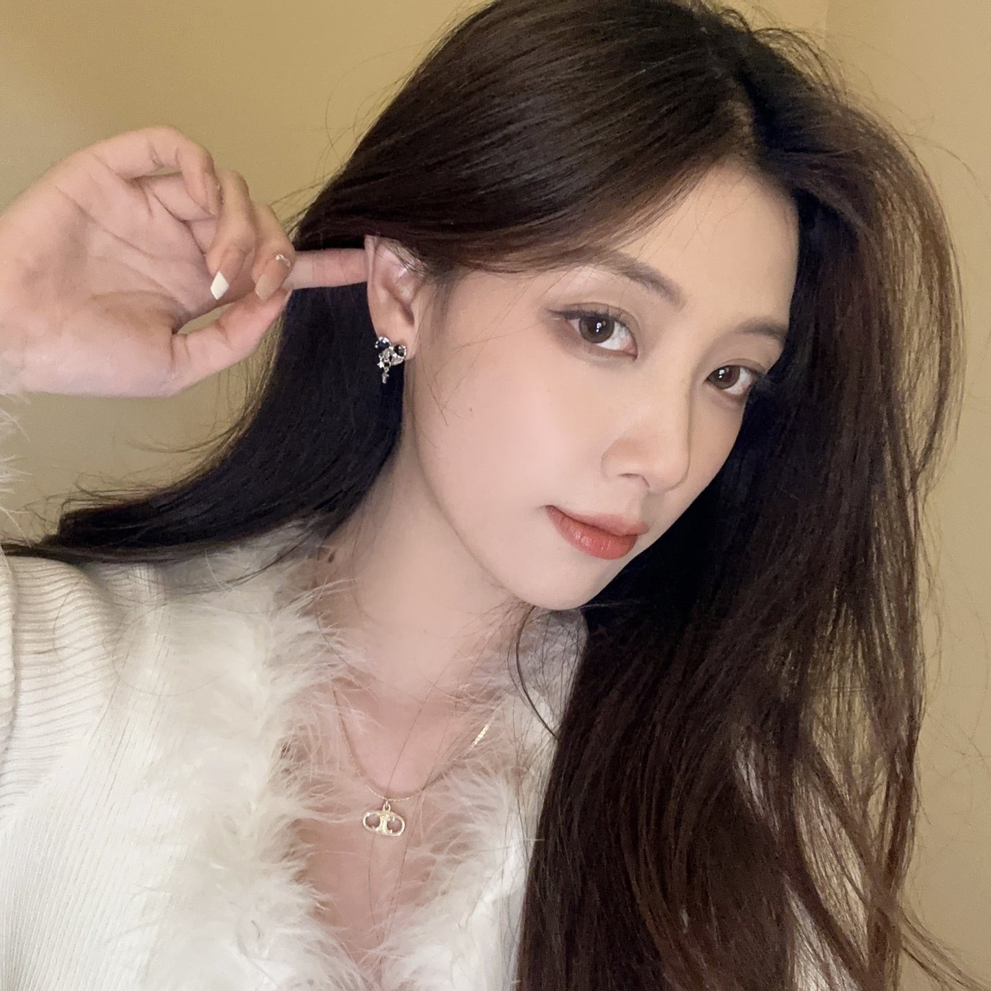 Simple Trendy Cool Bow High-grade Cold Earrings