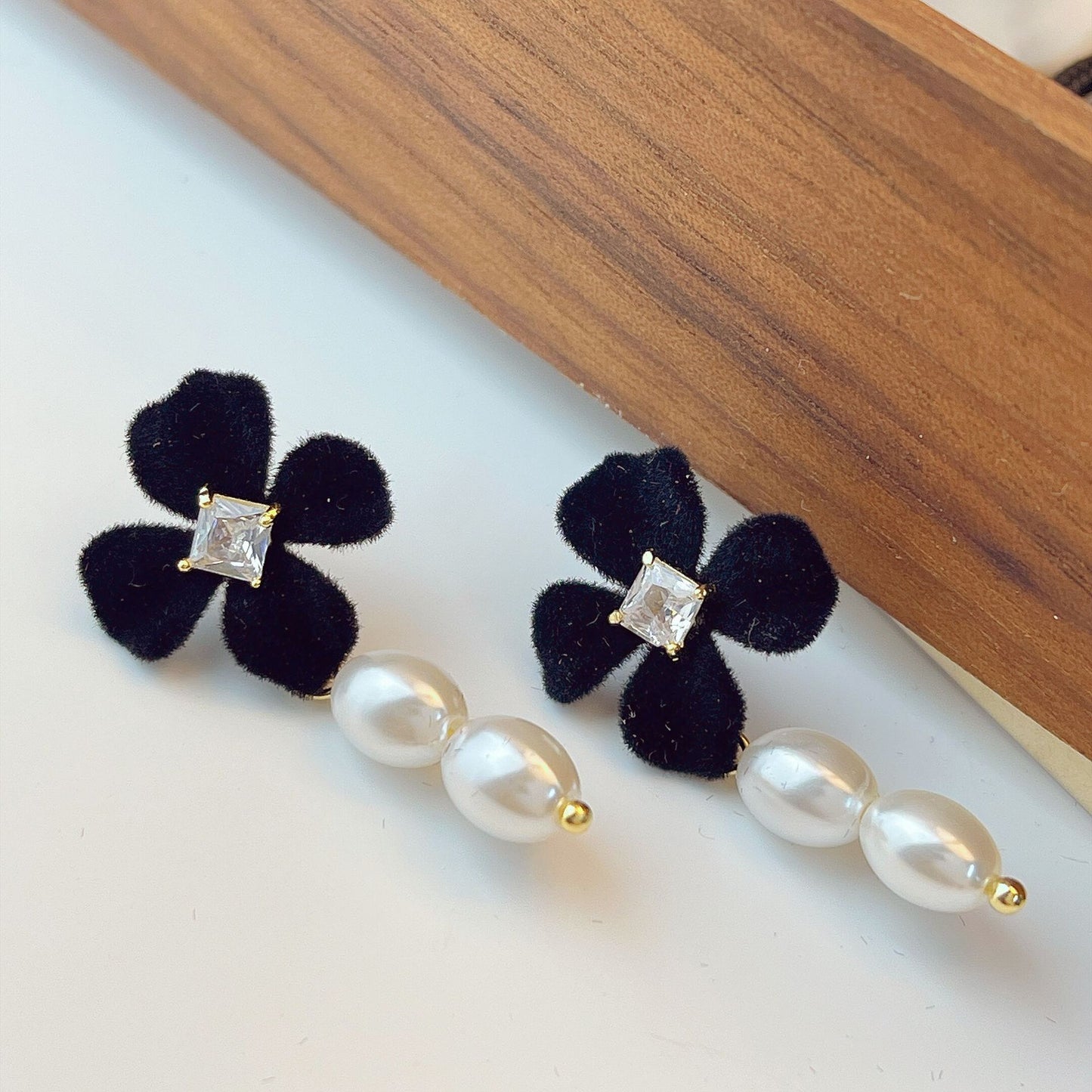 Damen-Ringe aus Stoff, Blumen, Perlen, Quaste, elegant, leicht, luxuriös, hochwertig