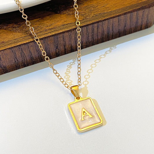 Colliers anglais rétro avec lettres goutte d'huile, Style féminin