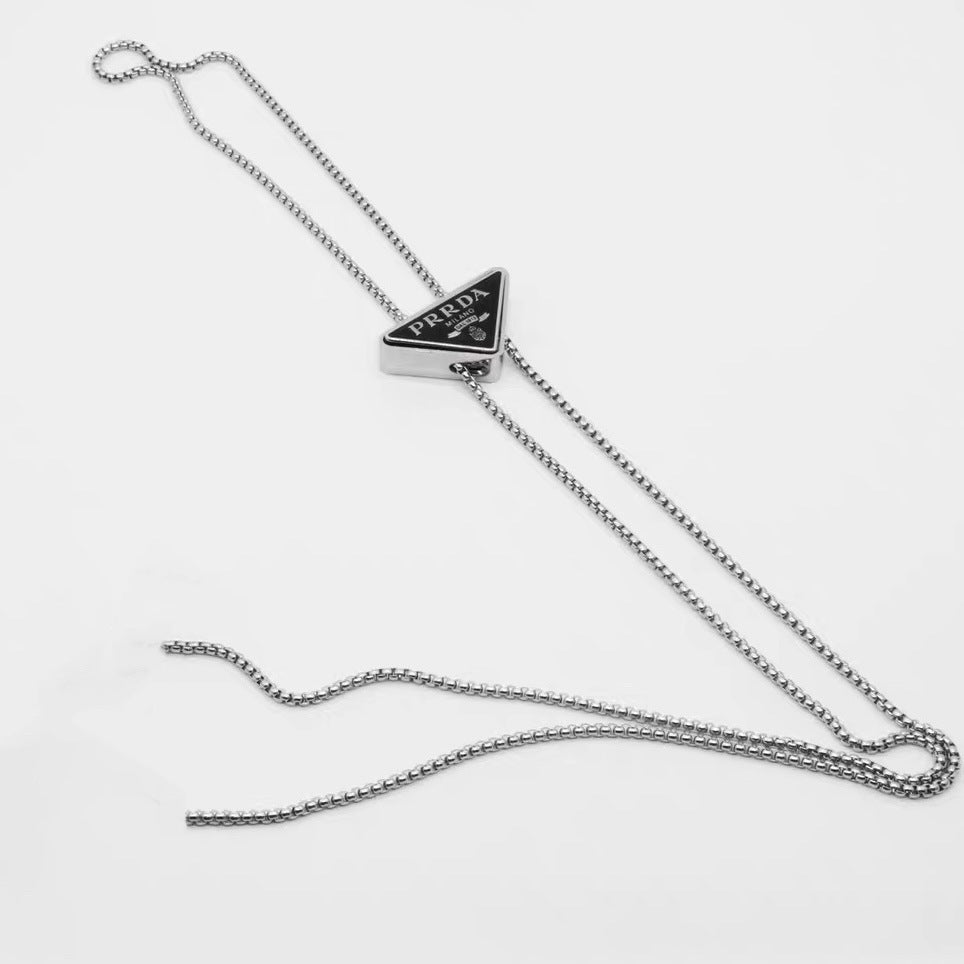 Colliers de pull pour femmes, hommes et Triangle inversé, chaîne de taille réglable, conception de Niche