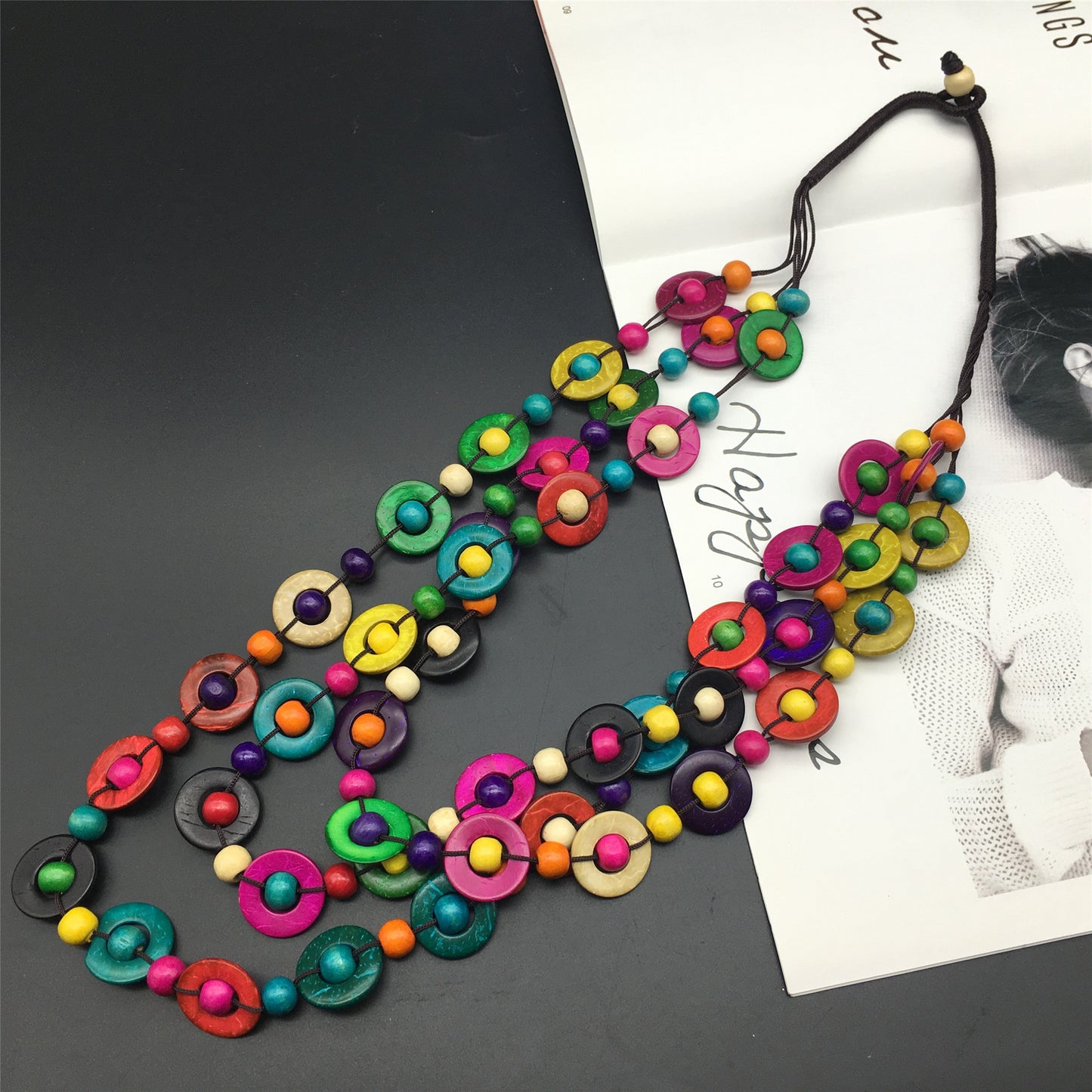 Colliers glamour en chaîne de pull bohème avec perles en bois